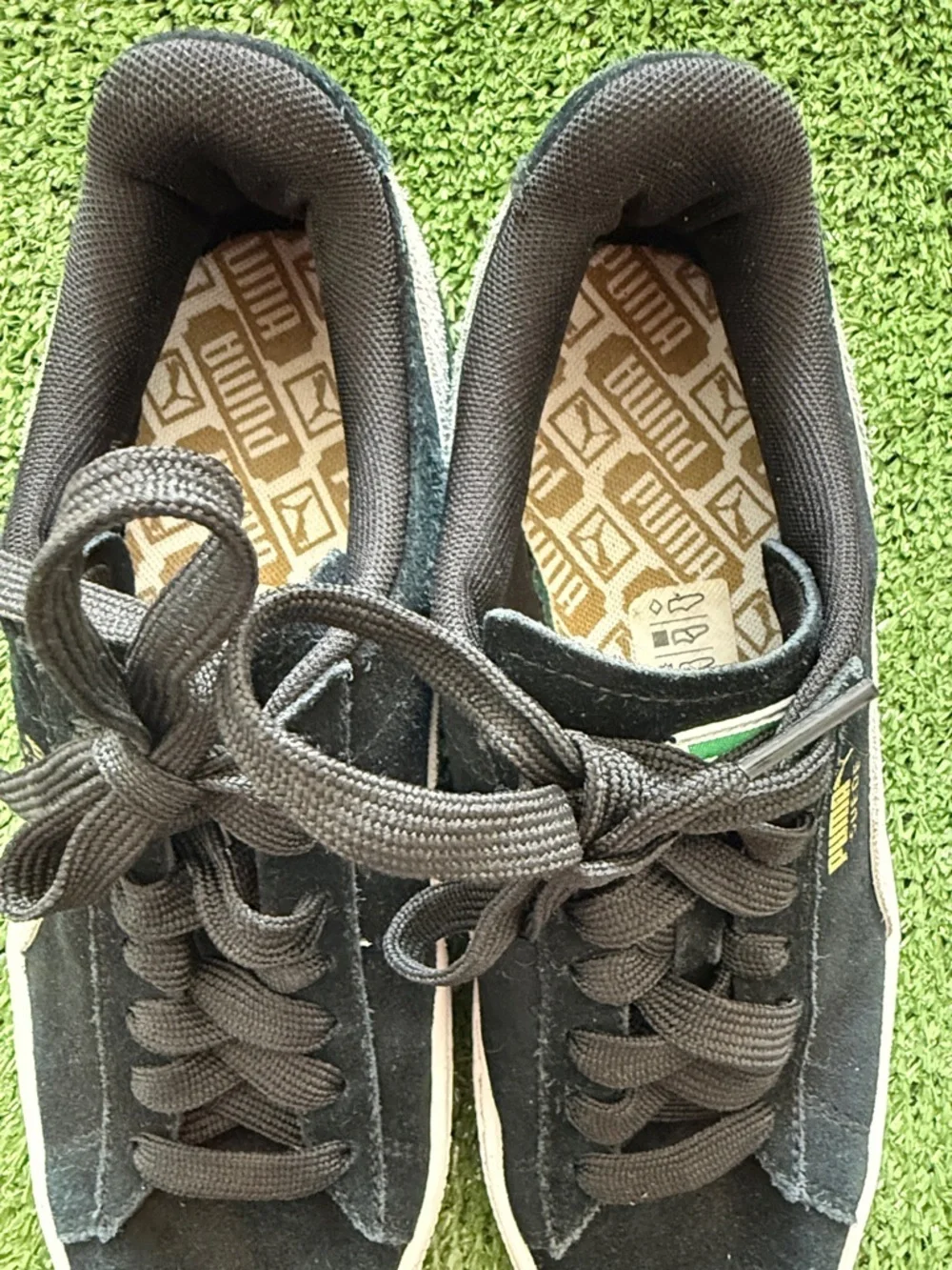 Puma Suede Classic Women’s Sneakers